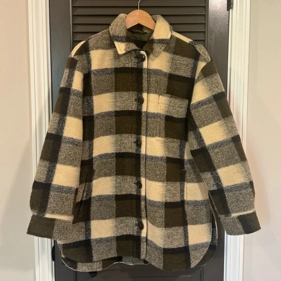 Madewell Belrose Shirt-Jacket in Maran Plaid - Picture 2 of 6